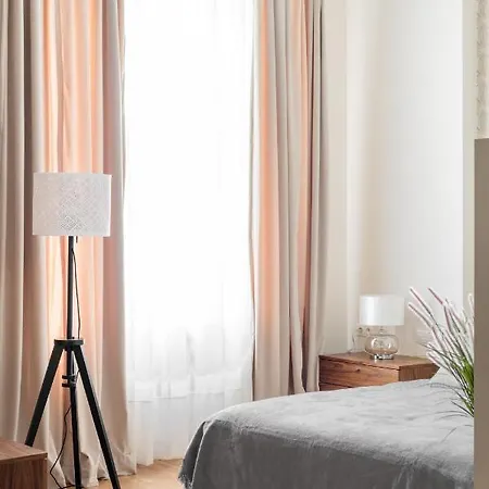 Apartament Luxury 76 By Bookinghost *