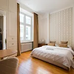Lägenhet Luxury 76 By Bookinghost Warszawa